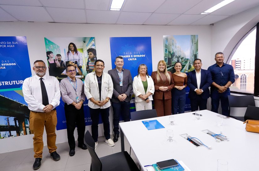 Prefeita de Palmeira busca novas parcerias com a Caixa Econômica em Maceió