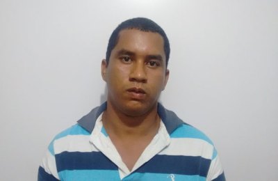 Polícia prende traficante com 15kg de maconha e crack