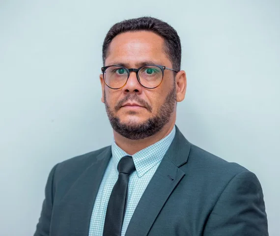 Ronnie Mota vai suportar sozinho o peso dos R$ 117 milhões do Iprev no Banco Master?
