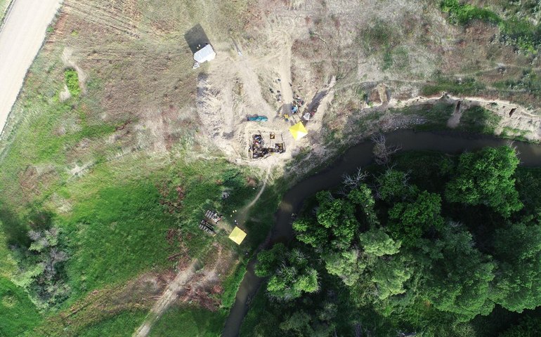 Arqueólogos descobrem agulhas de ossos com buracos de 13 mil anos nos EUA