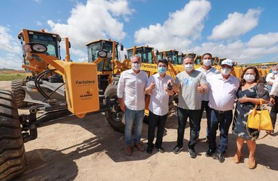 Fortalece Alagoas: Estado lança maior programa de aquisição de veículos e equipamentos em curso do país