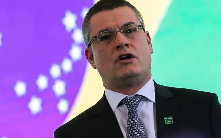 Em carta, Valeixo diz que a PF &#8216;segue alinhada aos princípios republicanos&#8217;