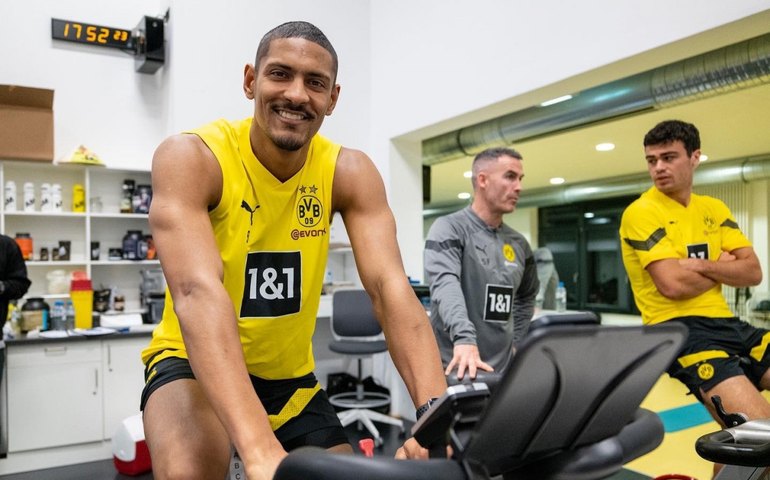 Recuperado de câncer de testículo, Haller &#8216;está pronto&#8217; para retornar no Borussia