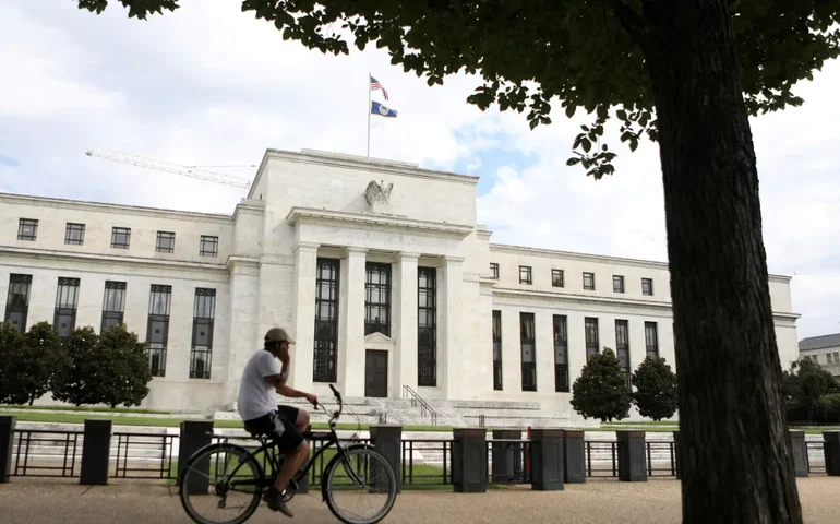 Ante incertezas atuais, Fed vai atuar 'com cautela', afirma Jerome Powell