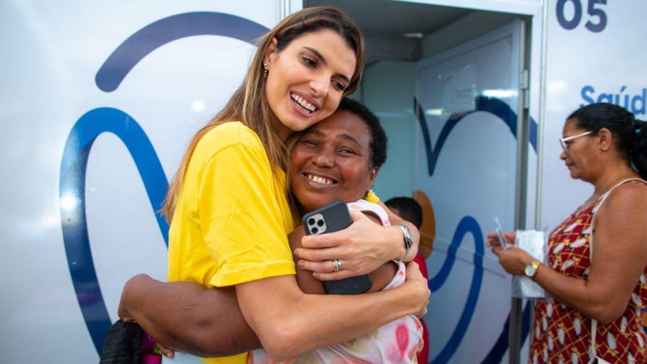 Prefeitura de Maceió leva serviços de saúde e autocuidado para mulheres do Benedito Bentes