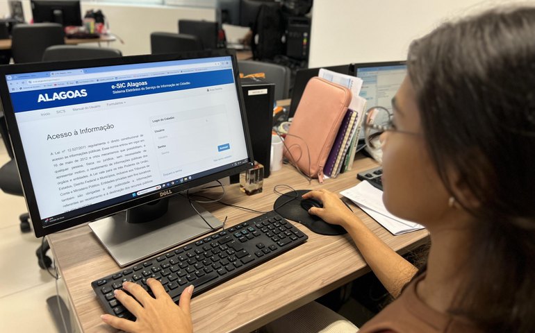 e-SIC: pedidos de Acesso à Informação aproximam alagoanos da gestão pública Ferramenta