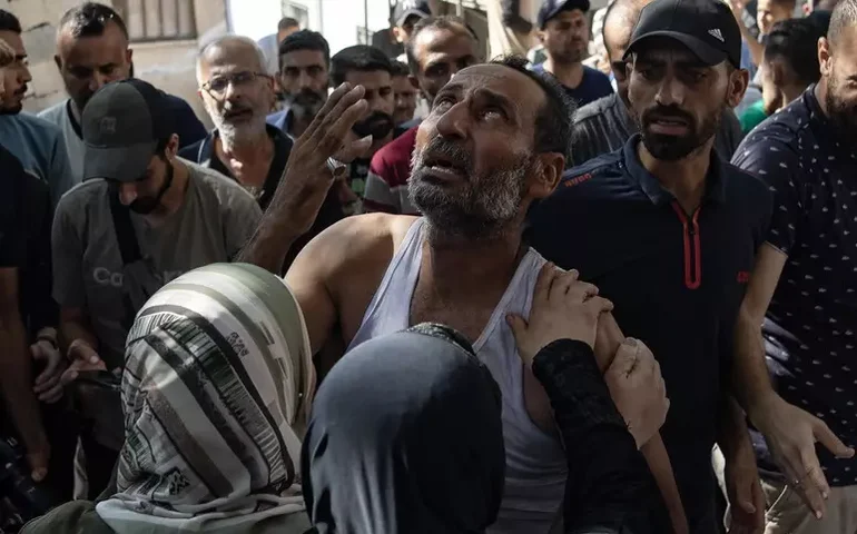 Trump diz que Israel aceitou trégua; Hamas mantém cautela