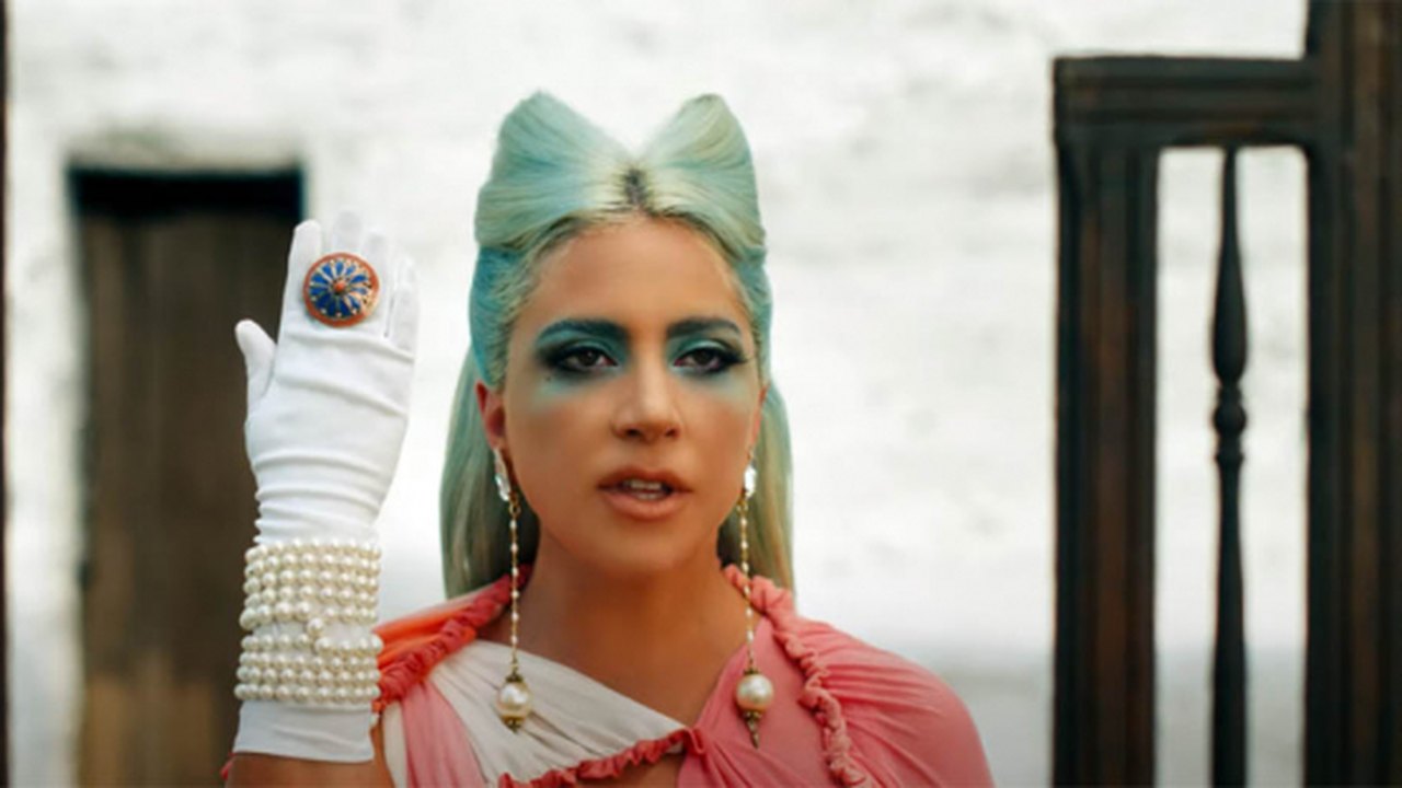 E o Oscar de melhor canção pode ir para… Lady Gaga