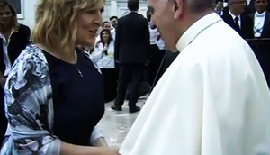 Darlene Zschech com o papa Francisco - Foto: Divulgação.