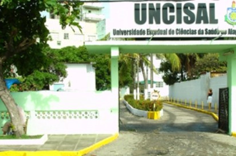 Uncisal promove seminário sobre uso das tecnologias aplicadas à educação e saúde