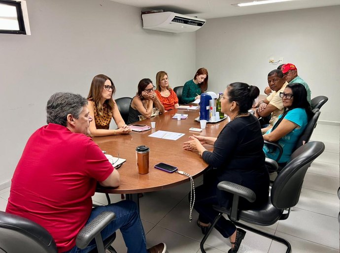 Infraestrutura e Gabinete Civil promovem reunião para retomada do ConCidades