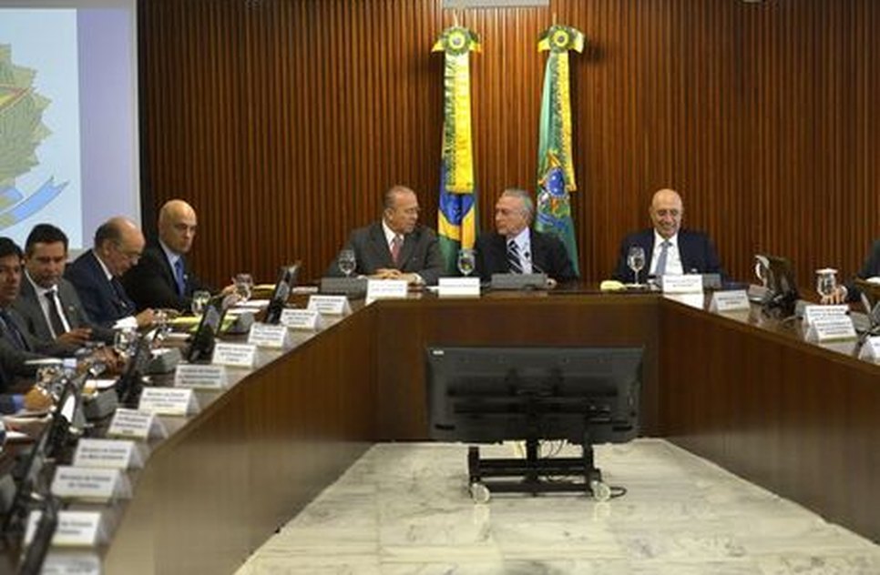 presidente interino