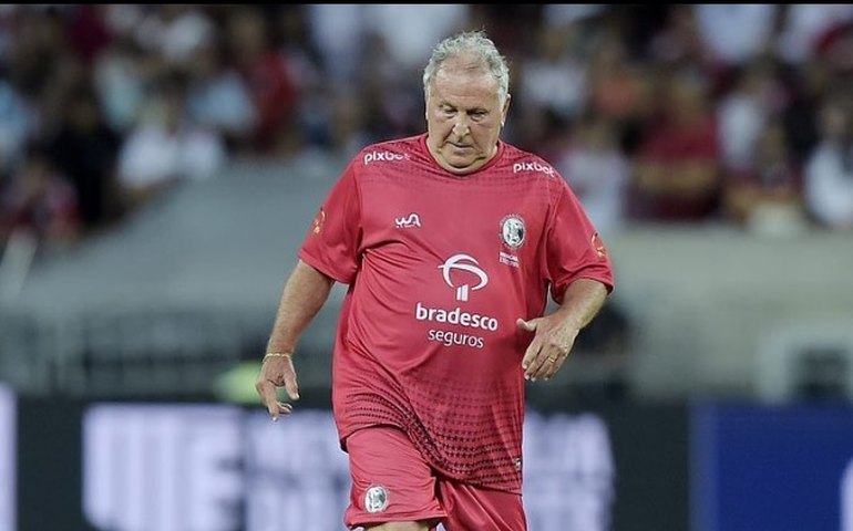 Zico pode voltar a ser coordenador da seleção brasileira, diz jornal