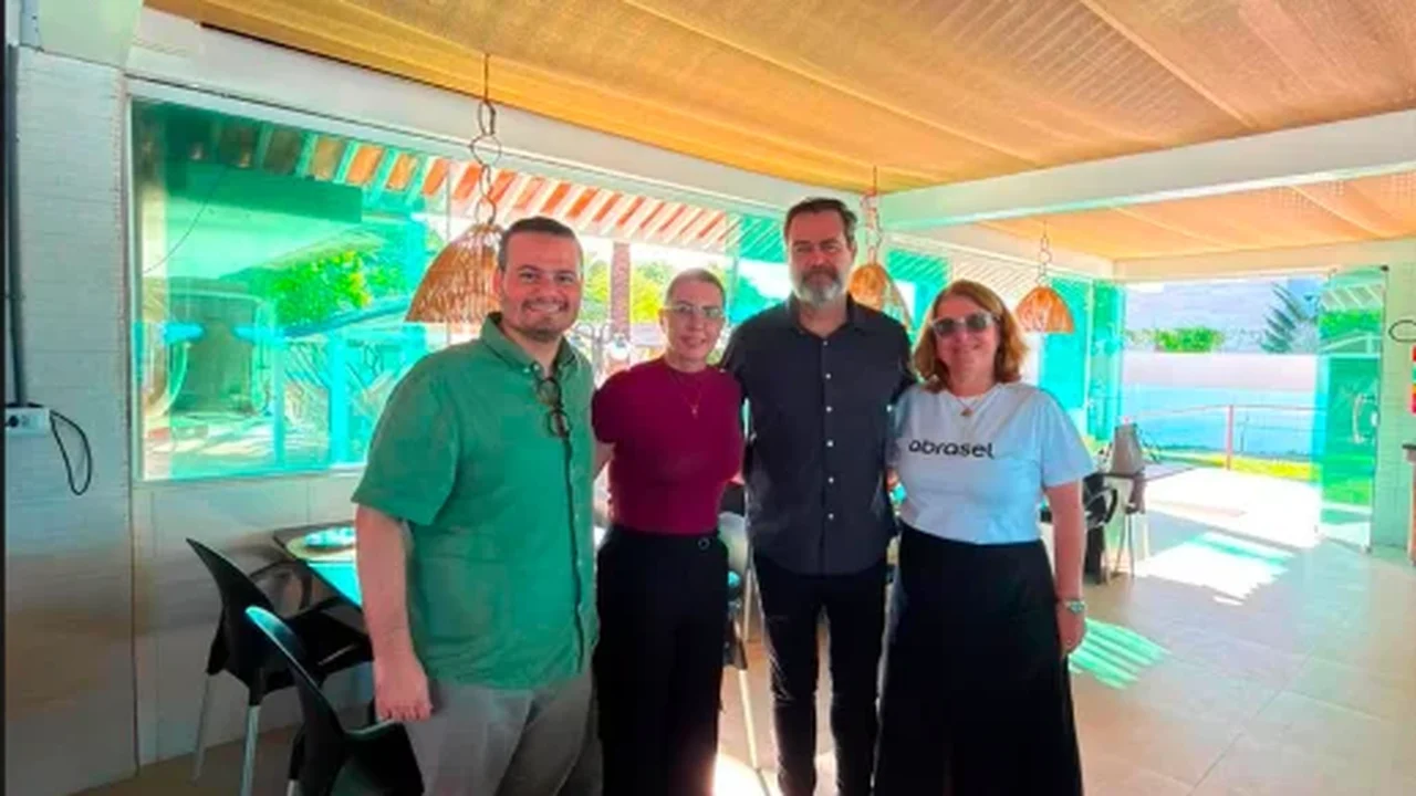 Abrasel Alagoas promove capacitação no Litoral Norte e fortalece diálogo com o turismo da região