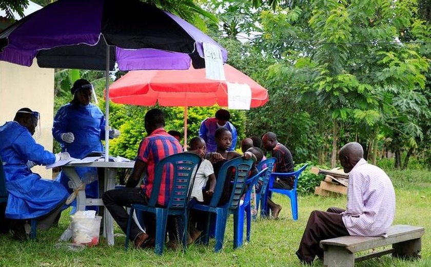 Uganda declara fim de surto de ebola  