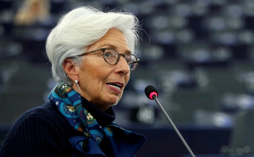 BCE manterá gradualismo e flexibilidade na política monetária, diz Lagarde