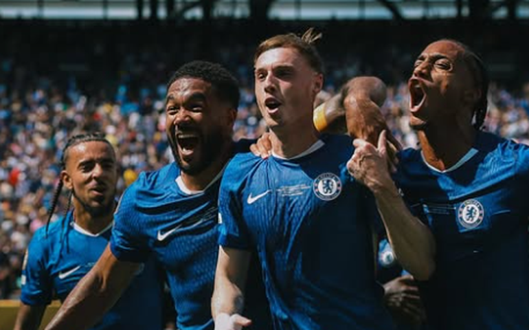 Chelsea dá show, derruba favorito PSG com direito a 'olé' e é campeão do Mundial de Clubes