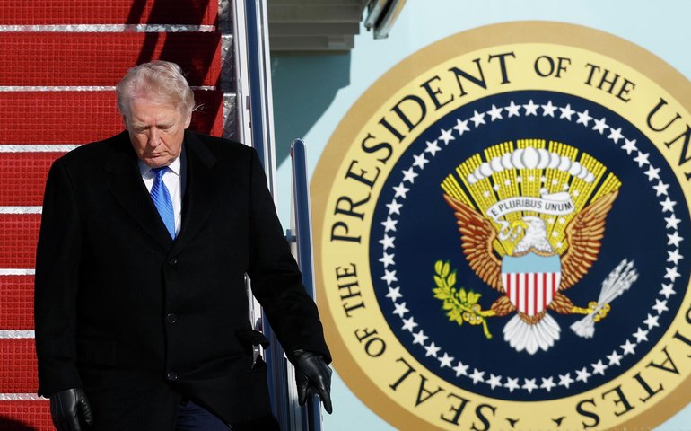 Agressão de Trump contra Irã compromete posição estratégica dos EUA no Oriente Médio