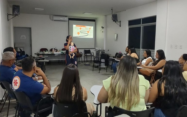 Samu capacita profissionais para atendimento seguro em partos domiciliares e transporte neonatal
