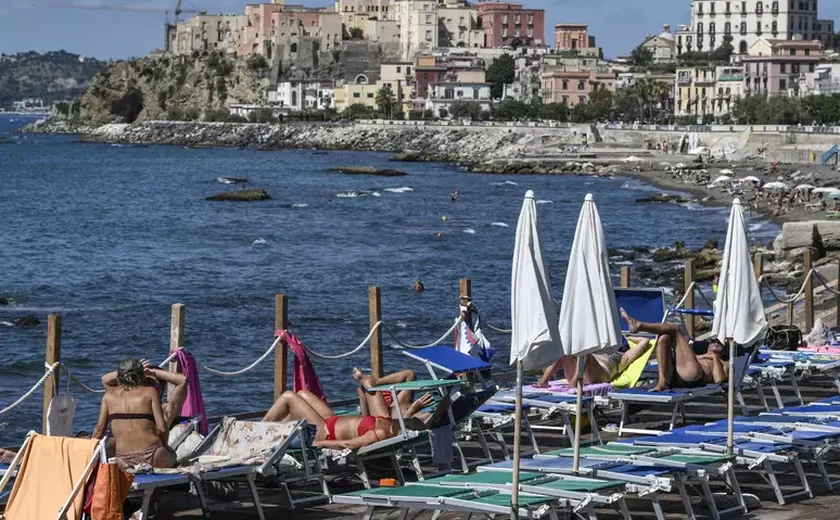 Terremoto volta a sacudir área de supervulcão no sul da Itália