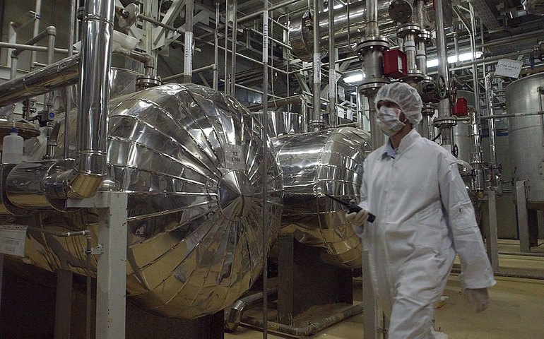 Irã impedirá inspeção da AIEA em unidades nucleares do país, revela parlamentar