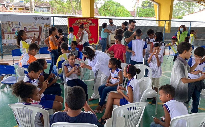 Projeto Nau dos Mestres estimula mergulho na ciência em escolas de Maceió e Marechal