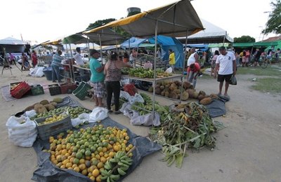 Iteral promove Feira Agrária do Crédito Fundiário em Pão de Açúcar
