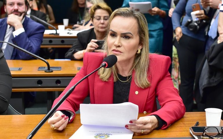 Projeto quer garantir SAC gratuito no Código do Consumidor