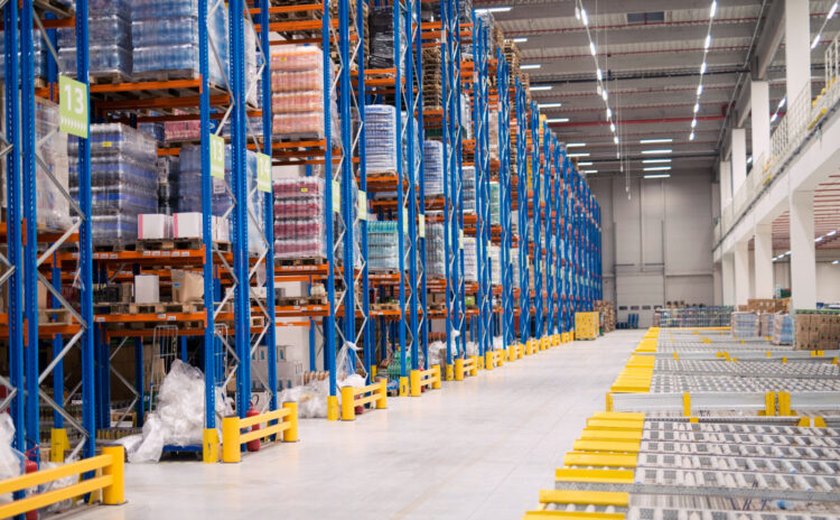 PMI industrial global cai de 52,9 em março para 52,2 em abril