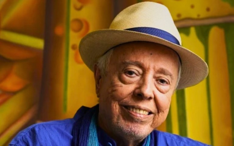 Sergio Mendes ganhou Grammy e foi indicado ao Oscar junto a Carlinhos Brown; relembre