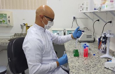 Polícia Científica identifica vítima carbonizada em caminhonete por meio de exame de DNA