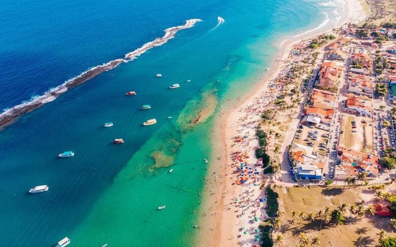 Alagoas tem a maioria das praias próprias para banho, aponta levantamento