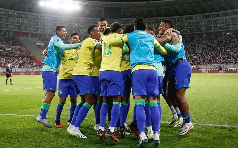 Time de futebol do Brasil perde sua individualidade aos olhos das pessoas, diz analista