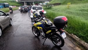 Engavetamento de três veículos deixa trânsito lento na Zona Sul de Aracaju