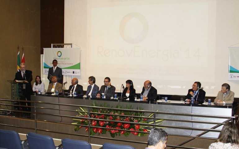 Presidente da Fiea defende mais investimento na produção de energia a partir da biomassa