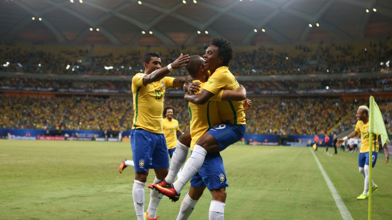 Brasil vence a Colômbia na Arena da Amazônia