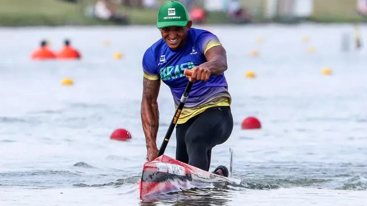 Isaquias Queiroz é ouro no C1 500m no Pan-Americano, e traz 4 medalhas de Halifax