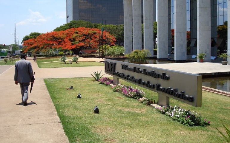  'Justiça ainda é branca, masculina e classe média alta', diz 1ª desembargadora negra do DF