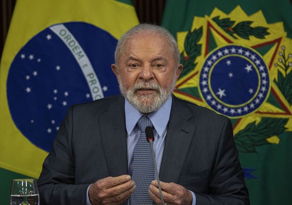 Retomada de programas e revisão de medidas marcam 100 dias de Lula
