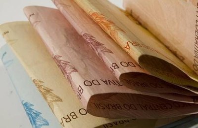 Mercado reduz de 3,84% para 3,81% estimativa da inflação para este ano