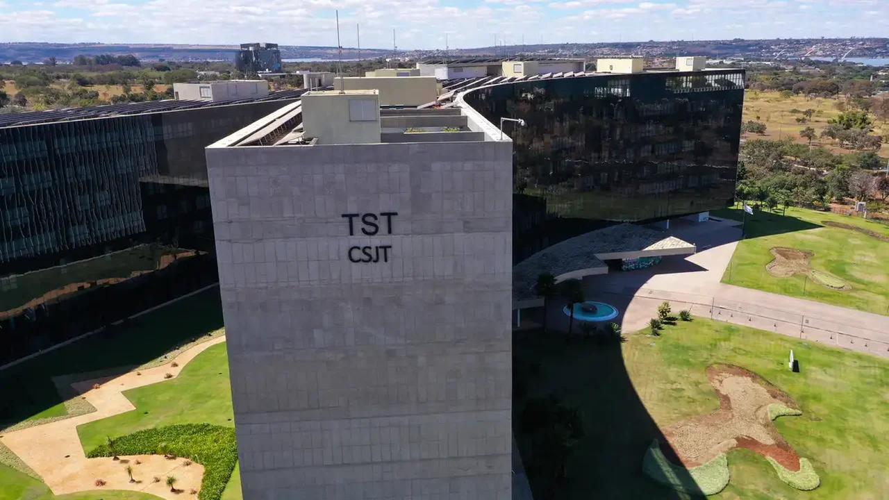 Greve dos Correios: TST determina que trabalhadores mantenham 80%