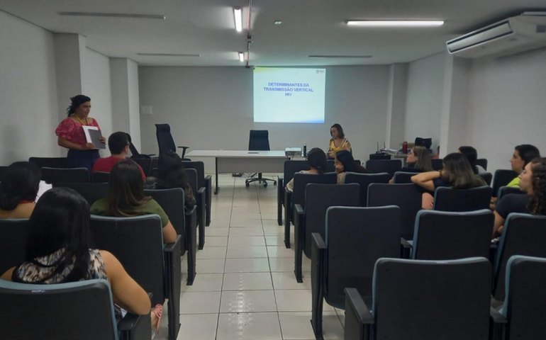 Saúde promove reunião sobre manejo de pacientes expostos à infecções sexualmente transmissíveis