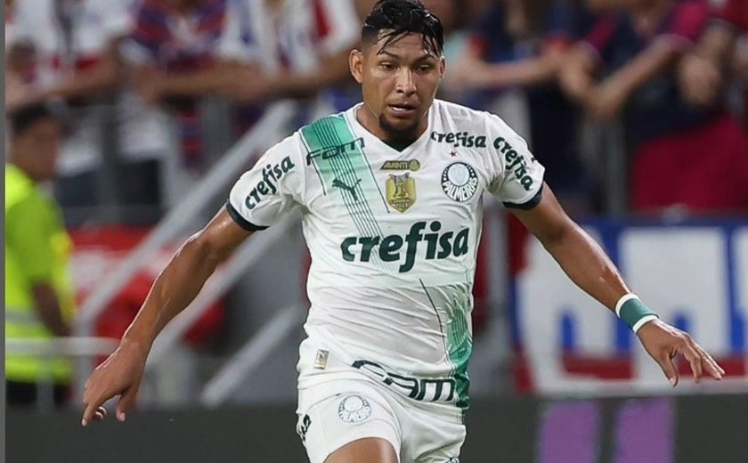 Rony sofre fratura no antebraço, vai passar por cirurgia e desfalca o  Palmeiras nos dois últimos jogos do Brasileiro