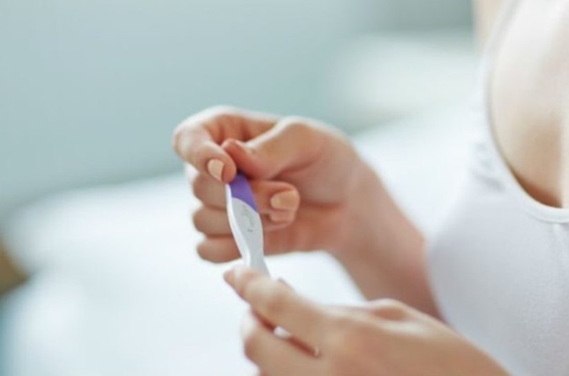 Suplementos vitamínicos podem ajudar mulheres a engravidar