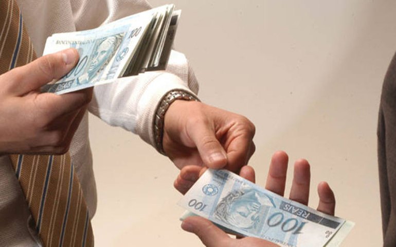 13º dos servidores do estado injeta mais de R$ 260 milhões em Alagoas