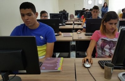 Estado fomenta empreendedorismo entre jovens alagoanos