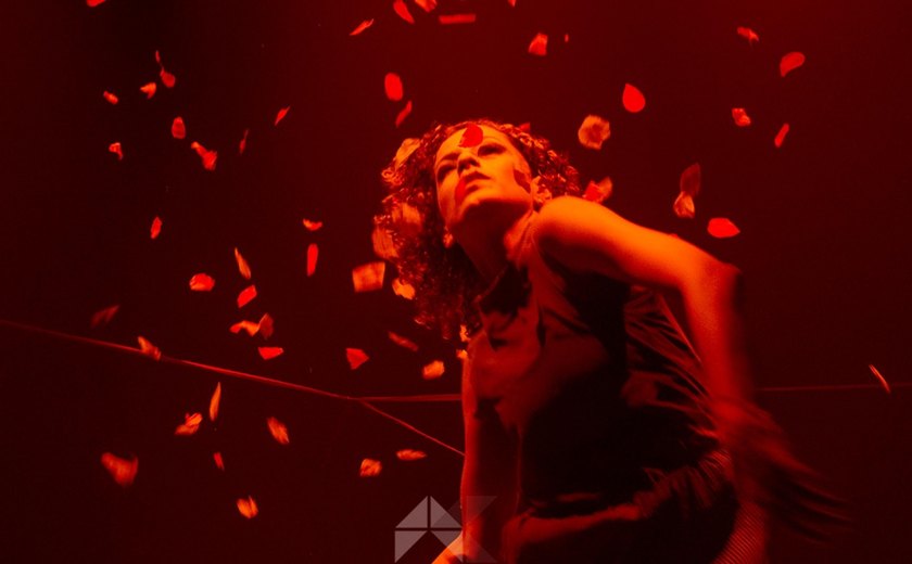 Artista alagoana representa o Brasil em espetáculo internacional sobre mulheres na América Latina