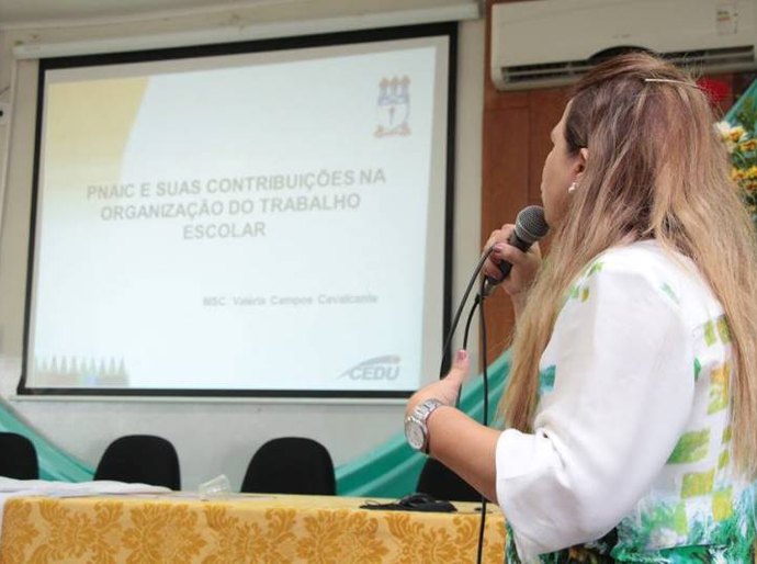 Secretaria de Educação de União realiza seminário 'Alfabetização na idade certa'