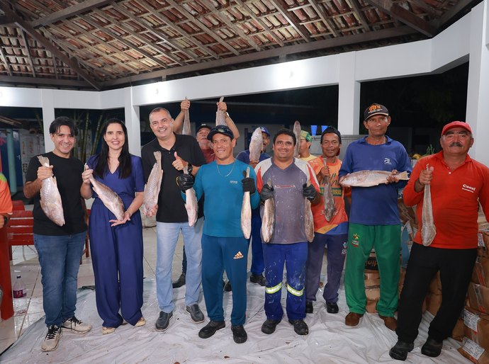 Prefeitura de Campo Alegre realizou mais uma entrega de 60 mil quilos de peixes para todas as famílias do município