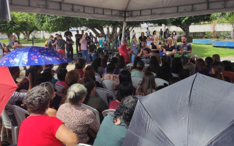 Servidores da Saúde de Atalaia irão paralisar atividades no dia 2 de agosto